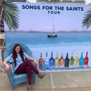 Meet your Posher, Elissa